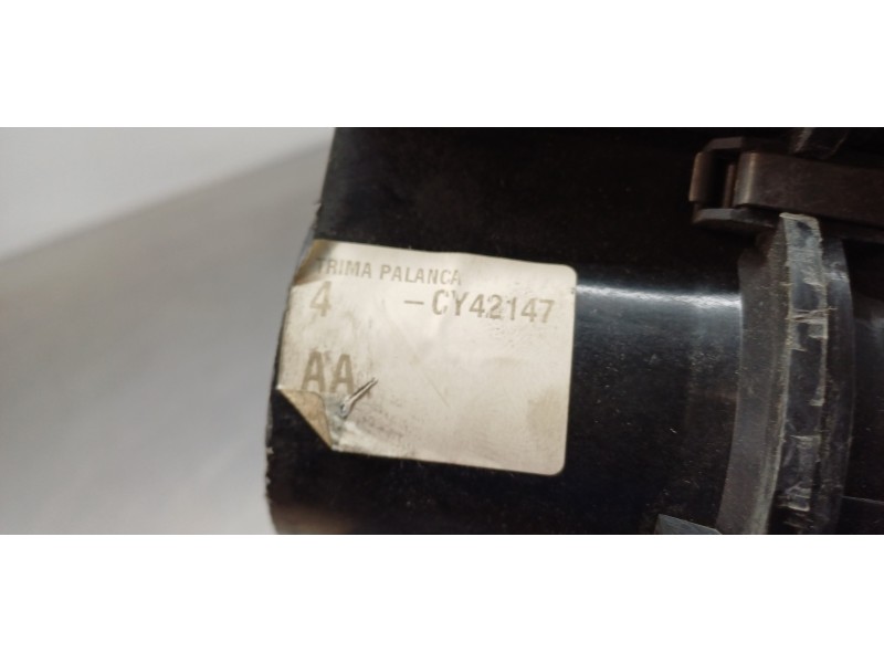 Recambio de palanca cambio para ford c-max titanium referencia OEM IAM 2138260   Recambio de palanca cambio para ford c-max titanium referencia OEM IAM 2138260