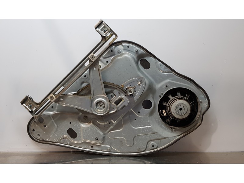 Recambio de elevalunas trasero derecho para ford focus berlina (cap) trend referencia OEM IAM 4M51A24994GG  