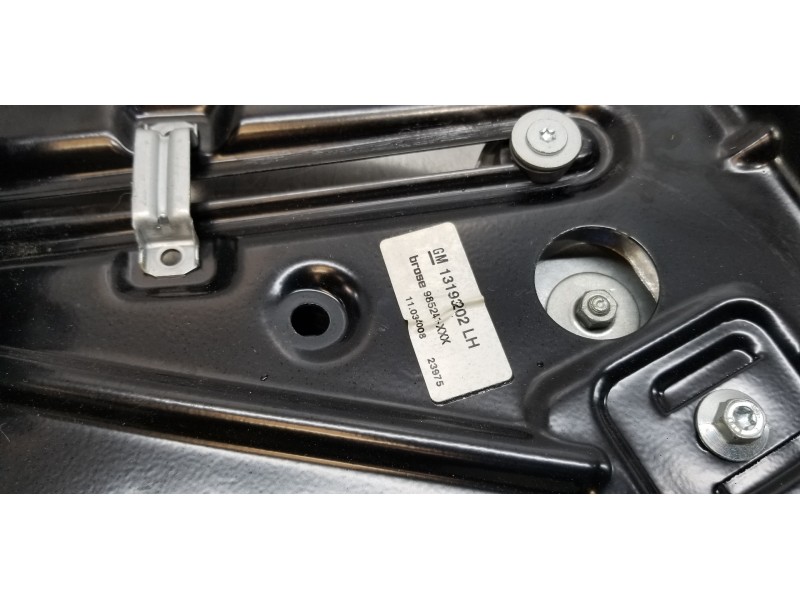 Recambio de elevalunas trasero izquierdo para opel astra twin top cosmo referencia OEM IAM 13283339 93196037  Recambio de elevalunas trasero izquierdo para opel astra twin top cosmo referencia OEM IAM 13283339 93196037