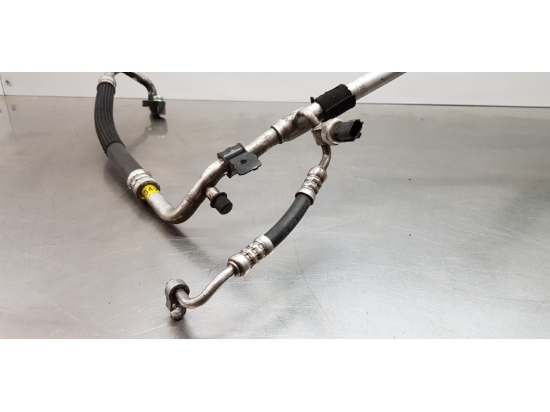 Recambio de tubos aire acondicionado para kia ceed sportswagon tech referencia OEM IAM 97777G4950  