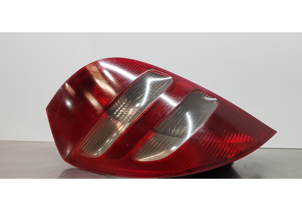 Recambio de piloto trasero izquierdo para mercedes clase a (w169) a 180 cdi (169.007) referencia OEM IAM A1698200364  