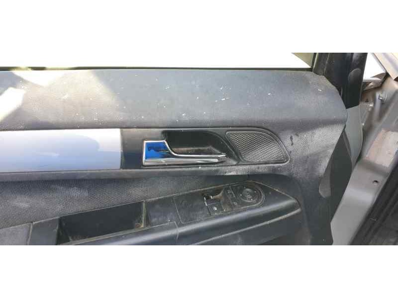 opel zafira b del año 2006