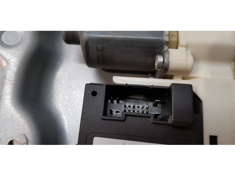 Recambio de elevalunas trasero izquierdo para ford focus berlina (cap) trend referencia OEM IAM 4M51A24995GG   Recambio de elevalunas trasero izquierdo para ford focus berlina (cap) trend referencia OEM IAM 4M51A24995GG