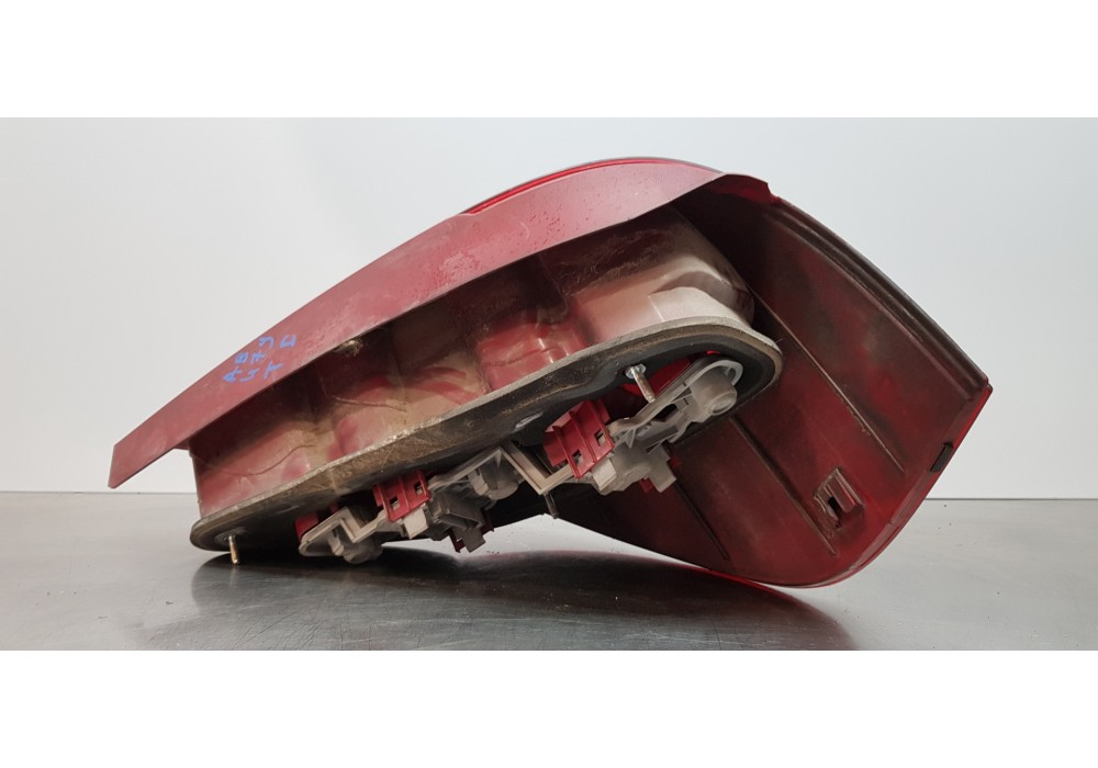 Recambio de piloto trasero izquierdo para mercedes clase a (w169) a 180 cdi (169.007) referencia OEM IAM A1698200364  