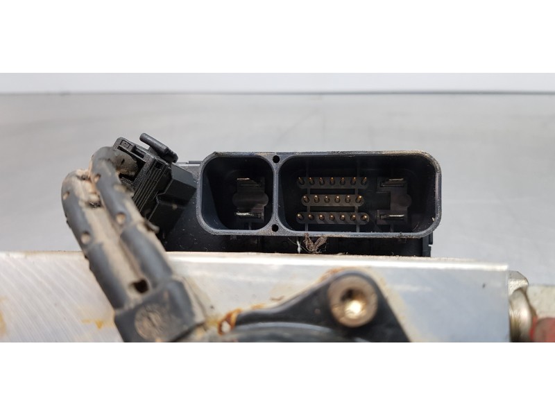 Recambio de abs para chrysler voyager (rg) 2.5 crd se referencia OEM IAM P04721427AK   Recambio de abs para chrysler voyager (rg) 2.5 crd se referencia OEM IAM P04721427AK