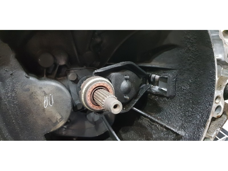 Recambio de caja cambios para peugeot 308 confort referencia OEM IAM 20DP42  