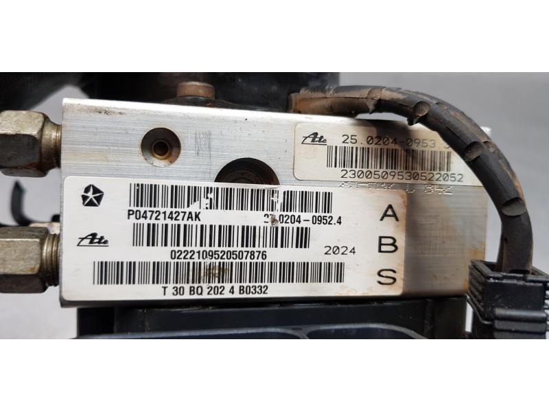 Recambio de abs para chrysler voyager (rg) 2.5 crd se referencia OEM IAM P04721427AK   Recambio de abs para chrysler voyager (rg) 2.5 crd se referencia OEM IAM P04721427AK