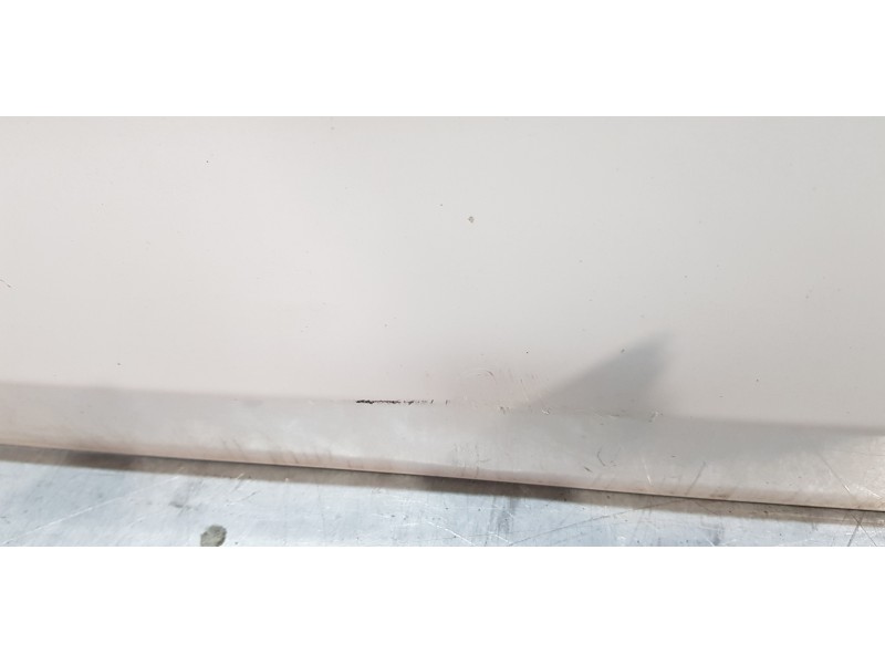 Recambio de puerta trasera izquierda para kia carens ( ) emotion referencia OEM IAM 77003A4000  