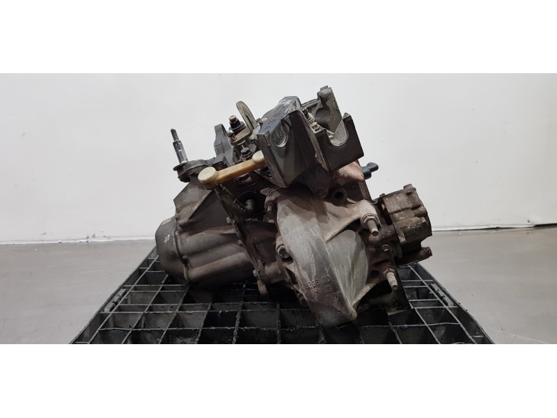 Recambio de caja cambios para peugeot 308 confort referencia OEM IAM 20DP42  