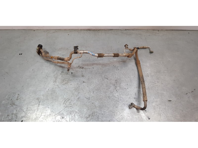 Recambio de tubos aire acondicionado para kia carens ( ) emotion referencia OEM IAM 97775A4560  