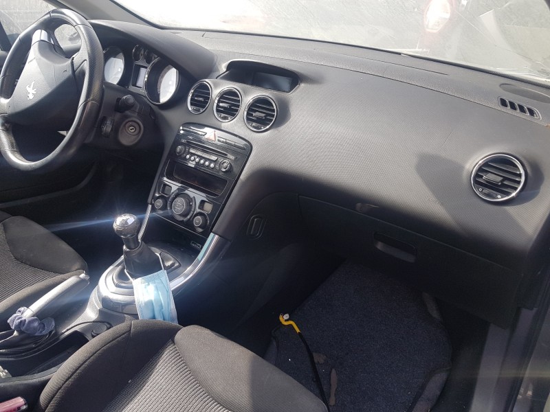 peugeot 308 cc (2009) del año 2013