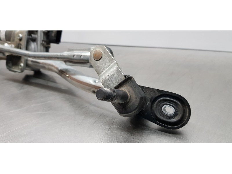 Recambio de motor limpia delantero para jeep renegade limited 4x2 referencia OEM IAM 51953959 0390243524 