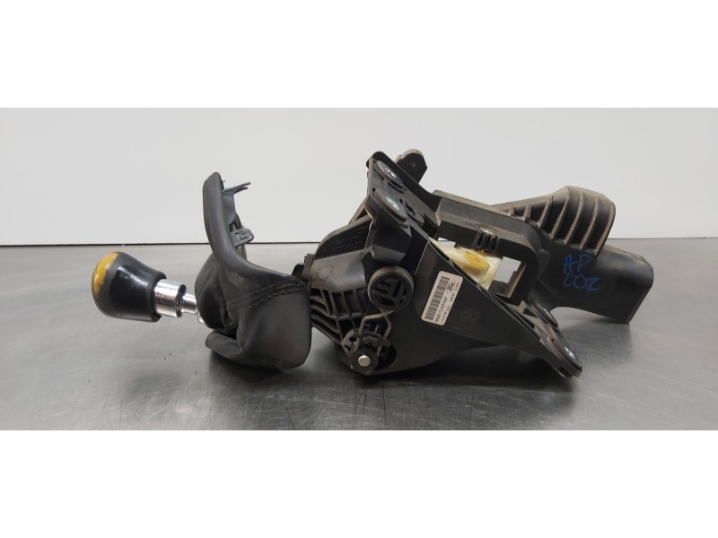 Recambio de palanca cambio para ford transit kastenwagen (ttg) 350 l4 ambiente referencia OEM IAM 2628817 BK2R7C453MKF BK2R7C453