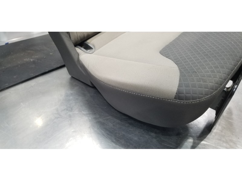 Recambio de asientos trasero derecho para ford tourneo courier (c4a) ambiente referencia OEM IAM 2475853 ET76A63160ADC 2387264 Recambio de asientos trasero derecho para ford tourneo courier (c4a) ambiente referencia OEM IAM 2475853 ET76A63160ADC 2387264