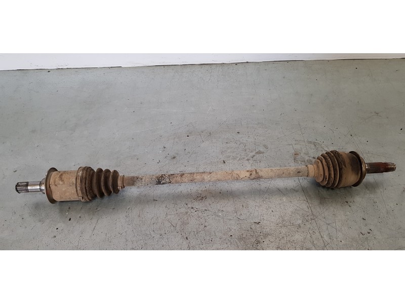 Recambio de transmision trasera derecha para honda cr-v (rd8) es referencia OEM IAM 42310SCAE21  