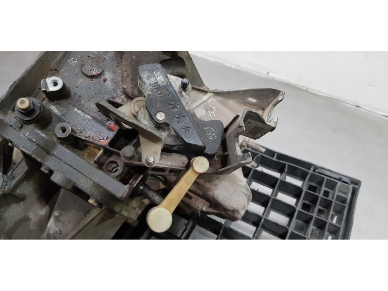 Recambio de caja cambios para peugeot 308 confort referencia OEM IAM 20DP42  