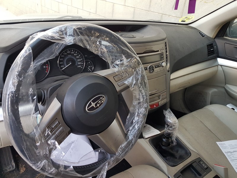 subaru legacy kombi/outback b14 del año 2011