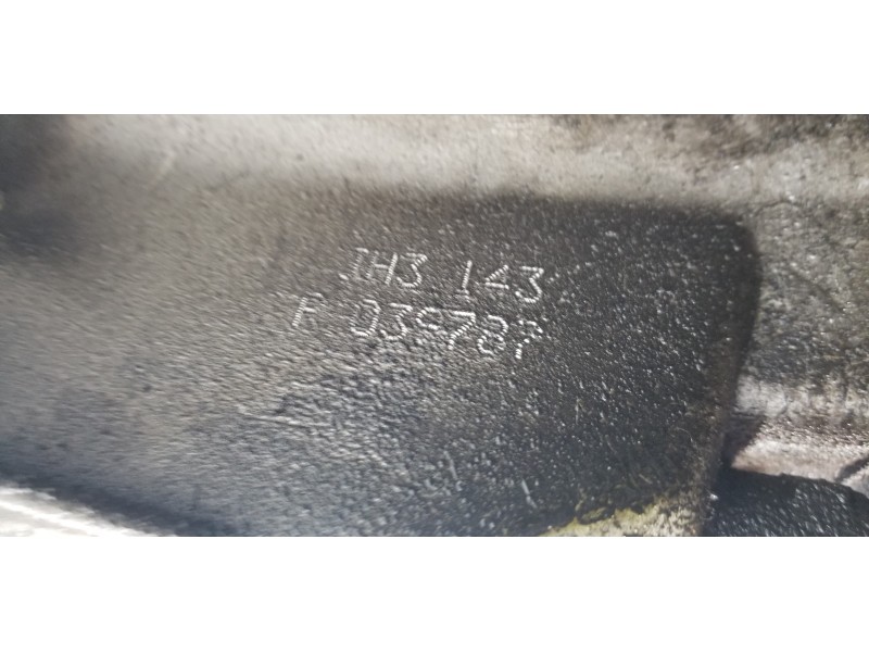 Recambio de caja cambios para renault megane ii classic berlina confort referencia OEM IAM 7702302091 JH3143 