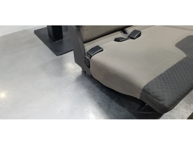 Recambio de asientos trasero izquierdo para ford tourneo courier (c4a) ambiente referencia OEM IAM 2387258 ET76A63161AC 2387266 Recambio de asientos trasero izquierdo para ford tourneo courier (c4a) ambiente referencia OEM IAM 2387258 ET76A63161AC 2387266