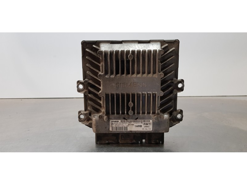 Recambio de centralita motor uce para ford focus berlina (cap) trend referencia OEM IAM 5M5112A650MB  