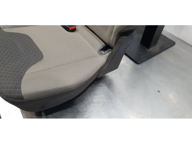 Recambio de asientos trasero izquierdo para ford tourneo courier (c4a) ambiente referencia OEM IAM 2387258 ET76A63161AC 2387266 Recambio de asientos trasero izquierdo para ford tourneo courier (c4a) ambiente referencia OEM IAM 2387258 ET76A63161AC 2387266