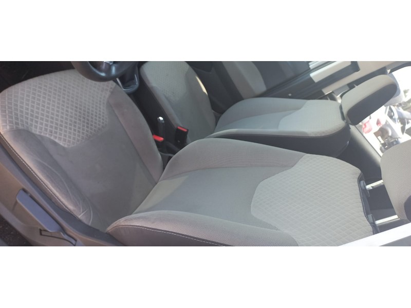 ford tourneo connect del año 2015