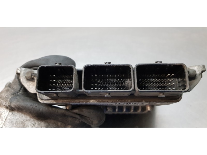 Recambio de centralita motor uce para ford focus berlina (cap) trend referencia OEM IAM 5M5112A650MB  