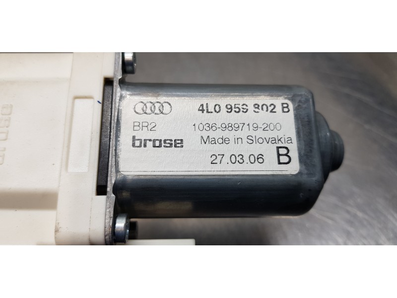 Recambio de elevalunas delantero derecho para audi q7 (4l) 3.0 tdi referencia OEM IAM 4L0837462A 4L0959802B 