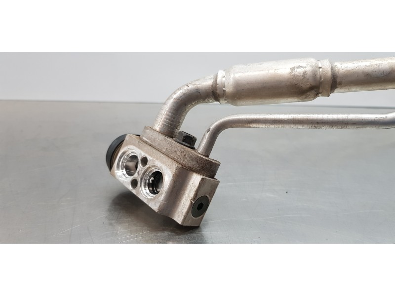 Recambio de tubos aire acondicionado para kia ceed sportswagon tech referencia OEM IAM 97775G4950  