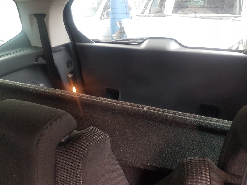 peugeot 5008 del año 2014