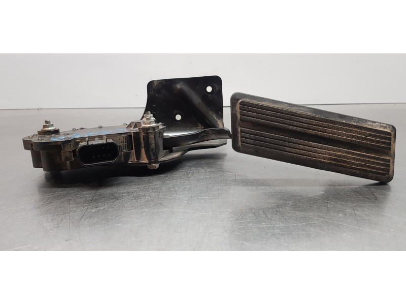 Recambio de pedal acelerador para chrysler voyager (rg) 2.5 crd se referencia OEM IAM 04861650AB   Recambio de pedal acelerador para chrysler voyager (rg) 2.5 crd se referencia OEM IAM 04861650AB