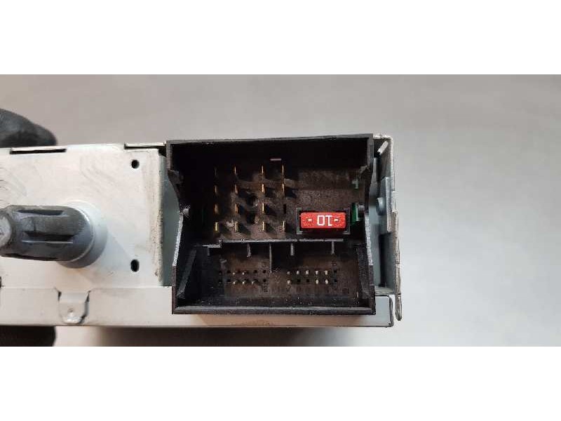 Recambio de sistema audio / radio cd para citroen c-elysée exclusive referencia OEM IAM 98041965ZD  