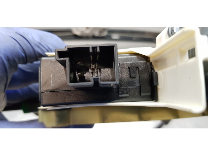 Recambio de elevalunas trasero derecho para audi q7 (4l) 3.0 tdi referencia OEM IAM 4L0839462A 4L0959802B 