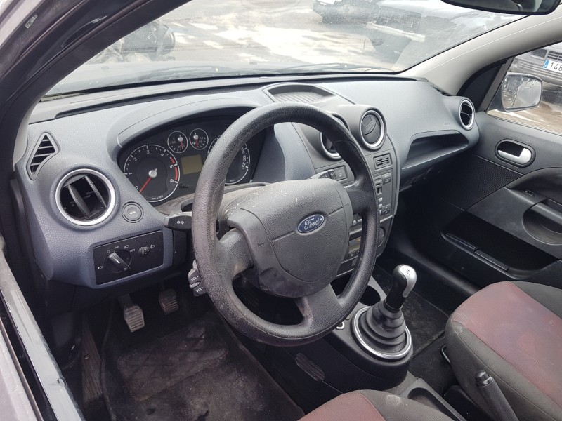 ford fiesta (cbk) del año 2006