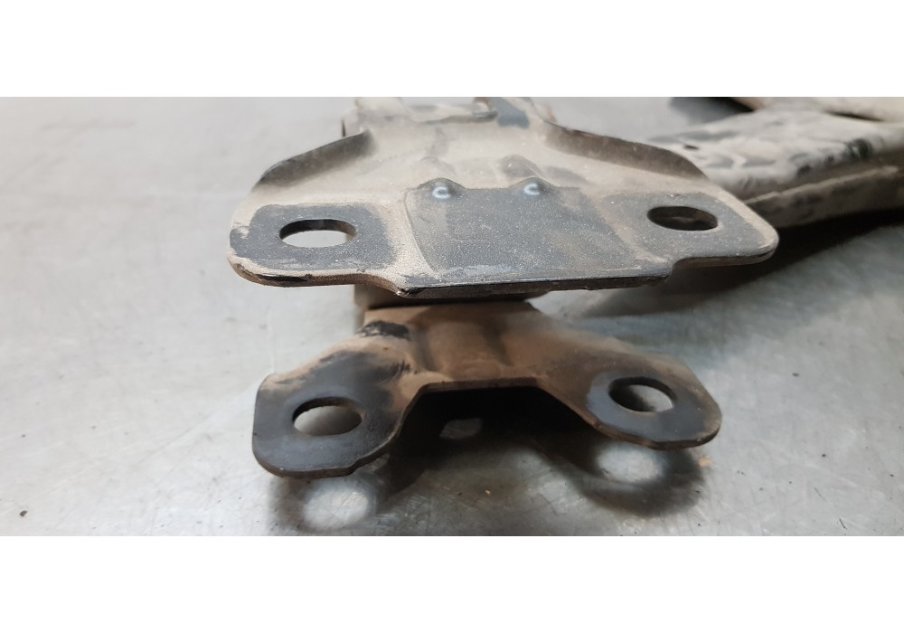 Recambio de brazo suspension inferior delantero izquierdo para ford focus lim. (cb8) trend referencia OEM IAM BV613A424AAD  