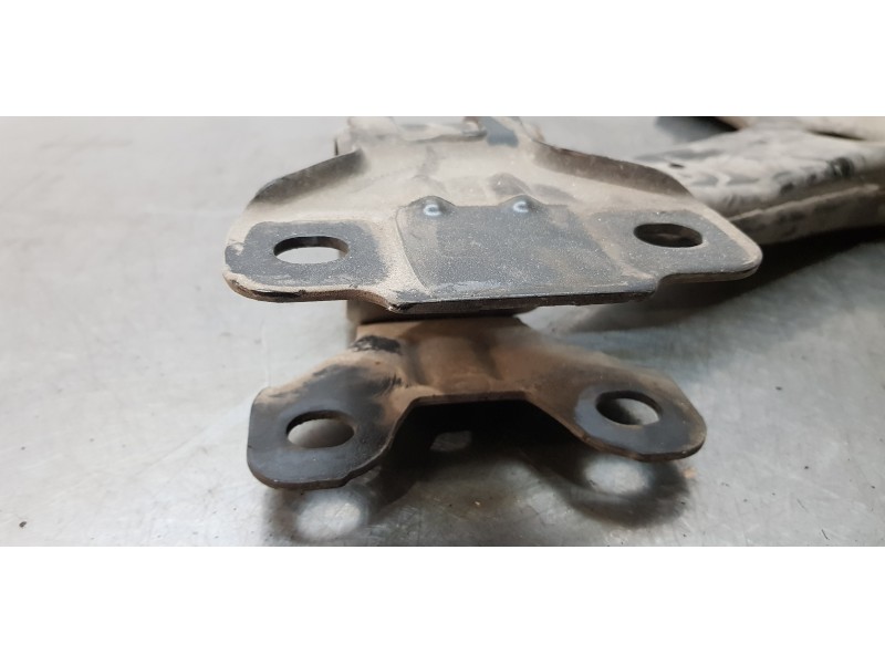 Recambio de brazo suspension inferior delantero izquierdo para ford focus lim. (cb8) trend referencia OEM IAM BV613A424AAD  