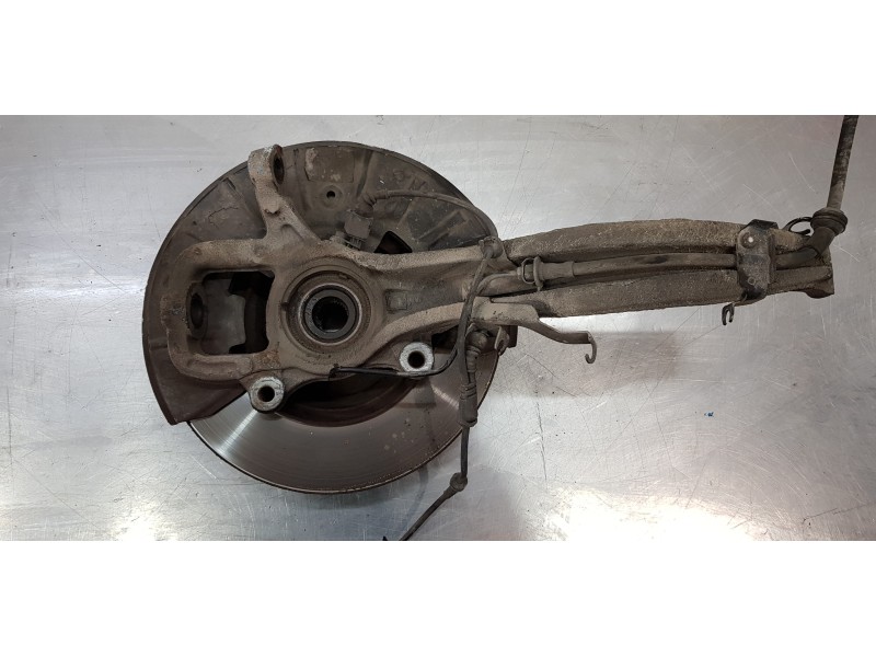 Recambio de mangueta delantera izquierda para audi q7 (4l) 3.0 tdi referencia OEM IAM 7L0407257A  