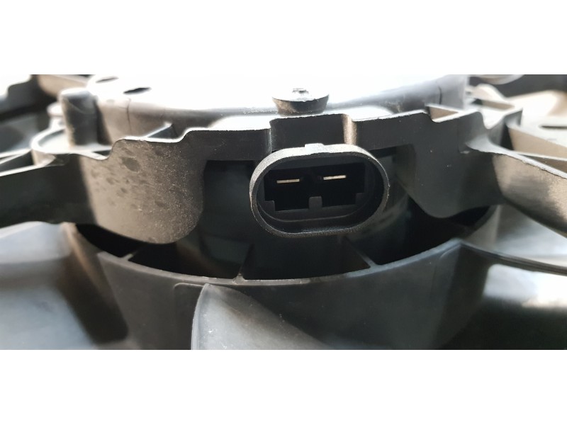 Recambio de electroventilador para renault scenic iii authentique referencia OEM IAM 214812415R  