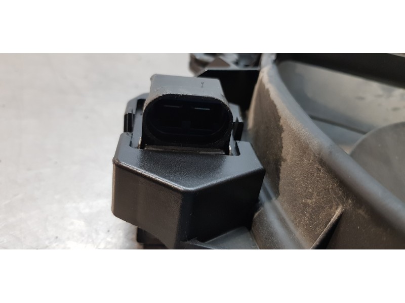 Recambio de electroventilador para renault scenic iii authentique referencia OEM IAM 214812415R  