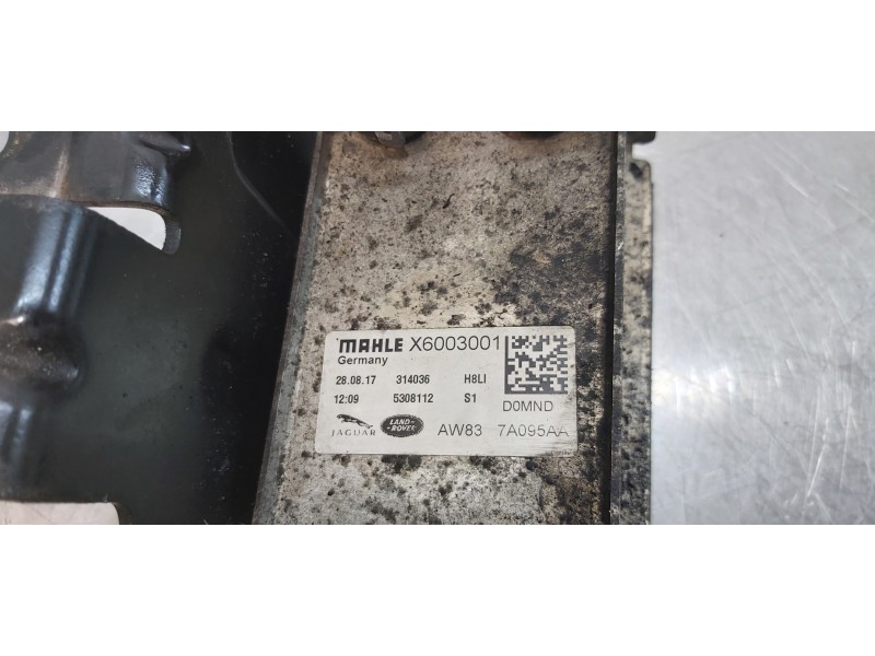 Recambio de enfriador aceite motor para jaguar xf r-sport awd referencia OEM IAM C2Z18818  