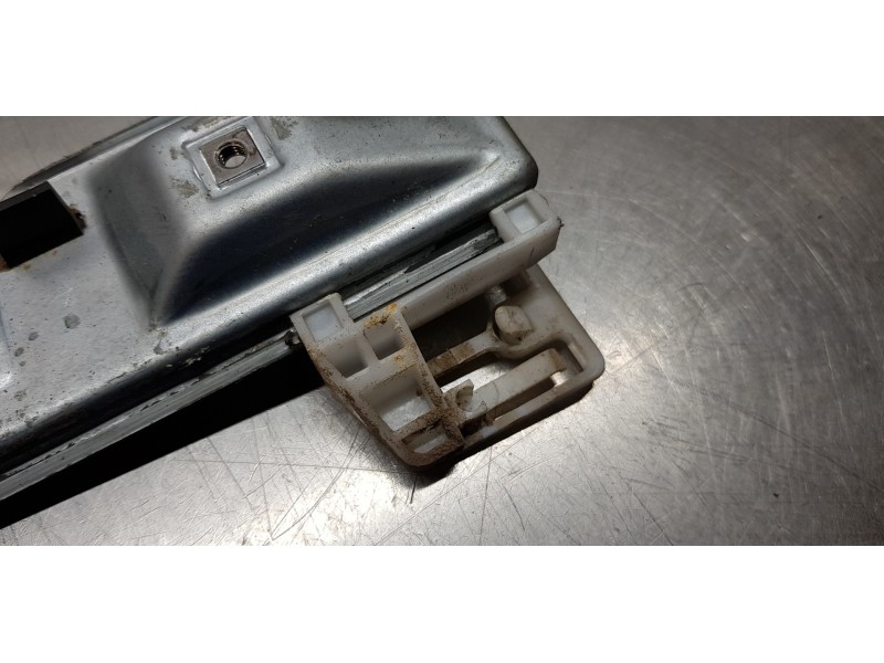 Recambio de elevalunas trasero derecho para renault megane ii berlina 5p authentique referencia OEM IAM 8201010921  