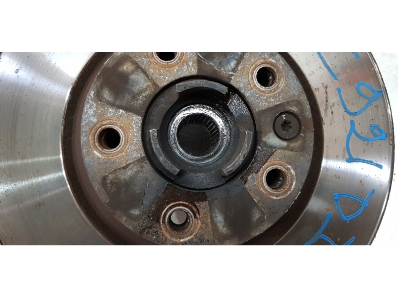 Recambio de mangueta delantera izquierda para audi q7 (4l) 3.0 tdi referencia OEM IAM 7L0407257A  