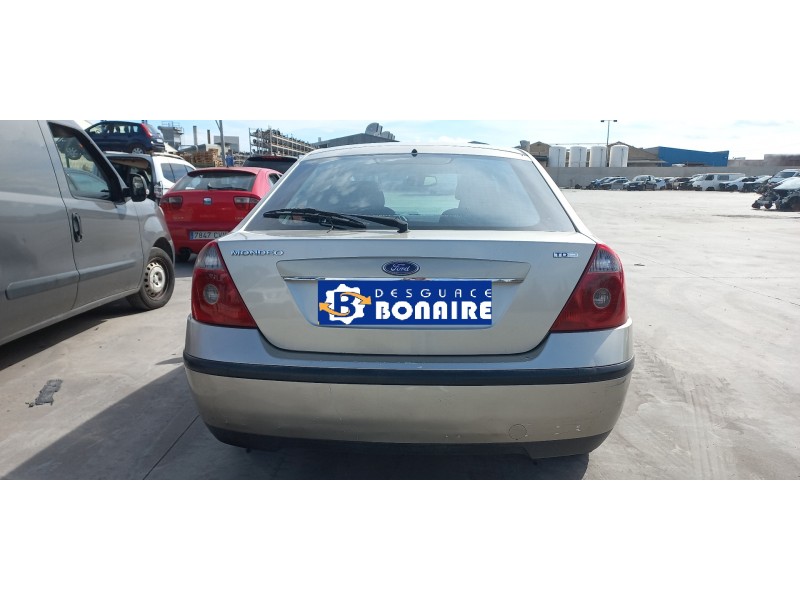 ford mondeo berlina (ge) del año 2004