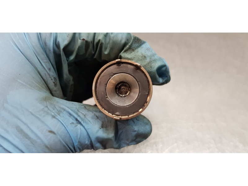 Recambio de inyector para citroen c-elysée feel referencia OEM IAM 9813930180  