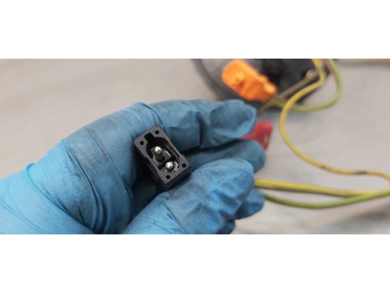 Recambio de anillo airbag para mercedes clase e (w210) berlina diesel 290 turbodiesel (210.017) referencia OEM IAM 1704600049  