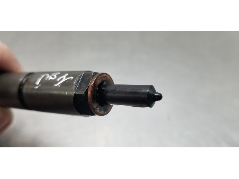 Recambio de inyector para chevrolet captiva 2.0 vcdi lt referencia OEM IAM 96440397 0445110270  Recambio de inyector para chevrolet captiva 2.0 vcdi lt referencia OEM IAM 96440397 0445110270