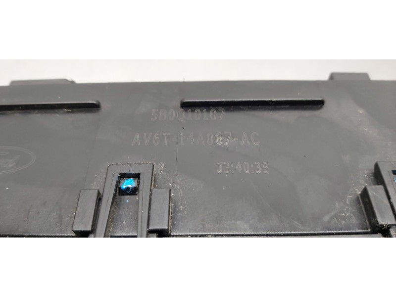 Recambio de caja reles / fusibles para ford focus lim. (cb8) titanium referencia OEM IAM DM5T14K733KGA  