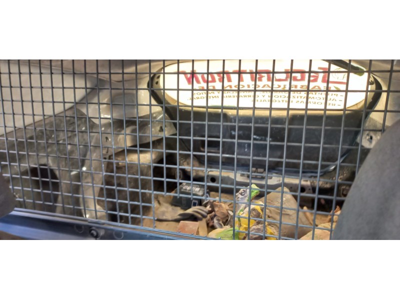 ford fiesta (ccn) del año 2013