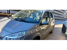 renault scenic ii del año 2003 2