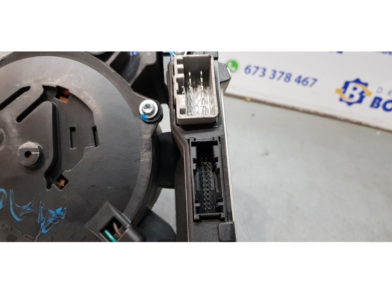 Recambio de no identificado para kia carnival 2.9 crdi vgt active referencia OEM IAM 834704D101  